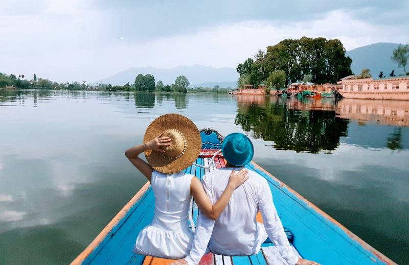 Romantic Kashmir – 5 Nights 6 Days