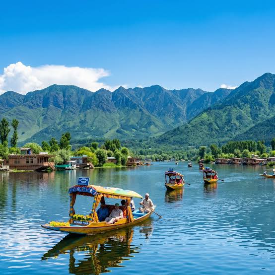 Kashmir Paradise gallery 3